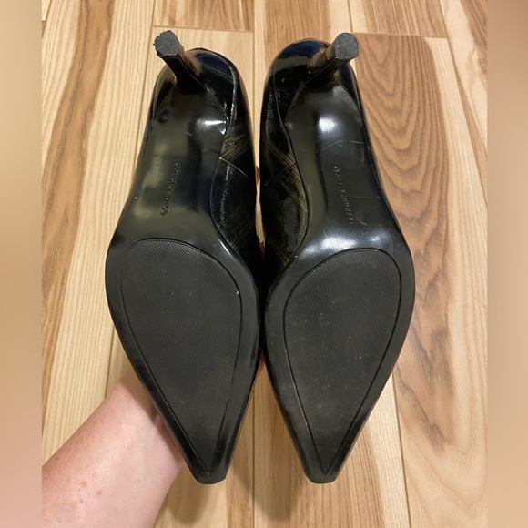 Donna Lawrence Small Heels - Color is Black Royal Eel - Size 9 - Picture 3 of 3